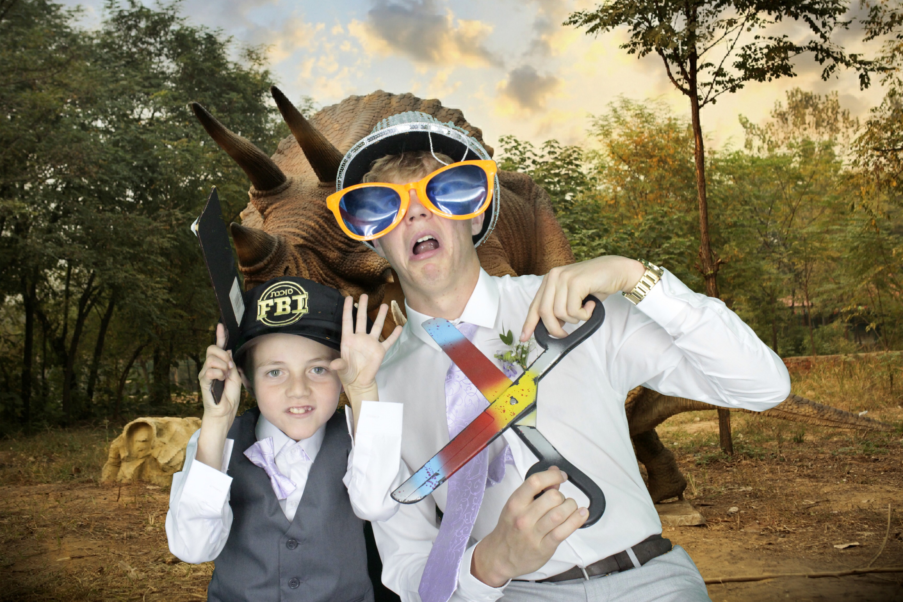Katie and Jons Wedding | View more photos from the event at gallery.myphotoboothexperience.co.uk/u/MyPhotoBoothExperienceLtd/Katie-and-Jons-Wedding